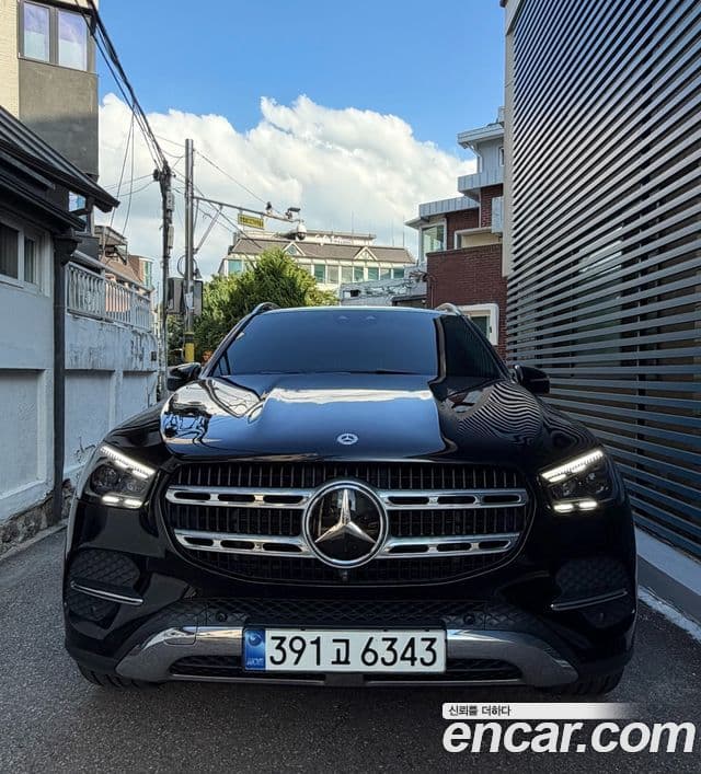 Mercedes-Benz GLE-Class GLE300d 4MATIC