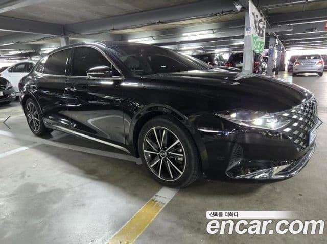 Hyundai Grandeur 2.5 Le Blanc