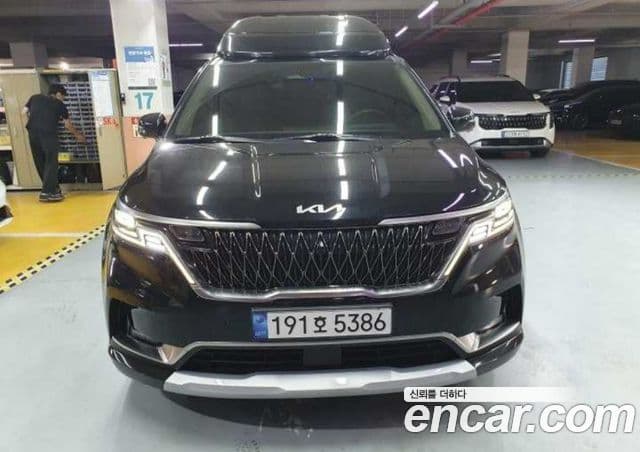 Kia Carnival Gasoline 7-Seater Hi-Limousine Signature
