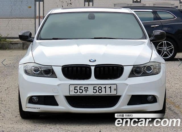 BMW 3-Series 320i Sedan M Sports